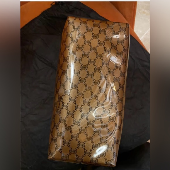 Celine makeup bag - Picture 7 of 8